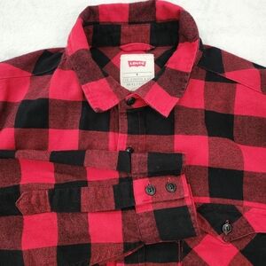 LEVI'S Men’s‎ Medium Red Black Buffalo Plaid Flannel Shirt Long Sleeve Button Up